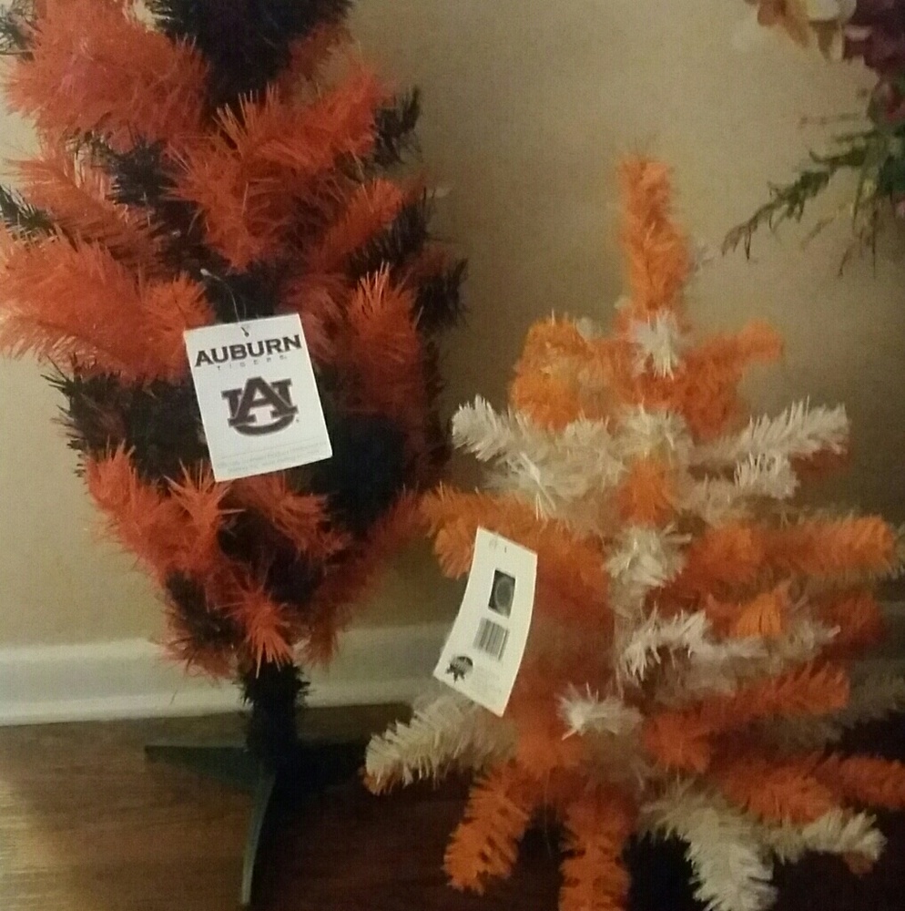 **ONLY 2 Left - Tennessee and Auburn TREES...
